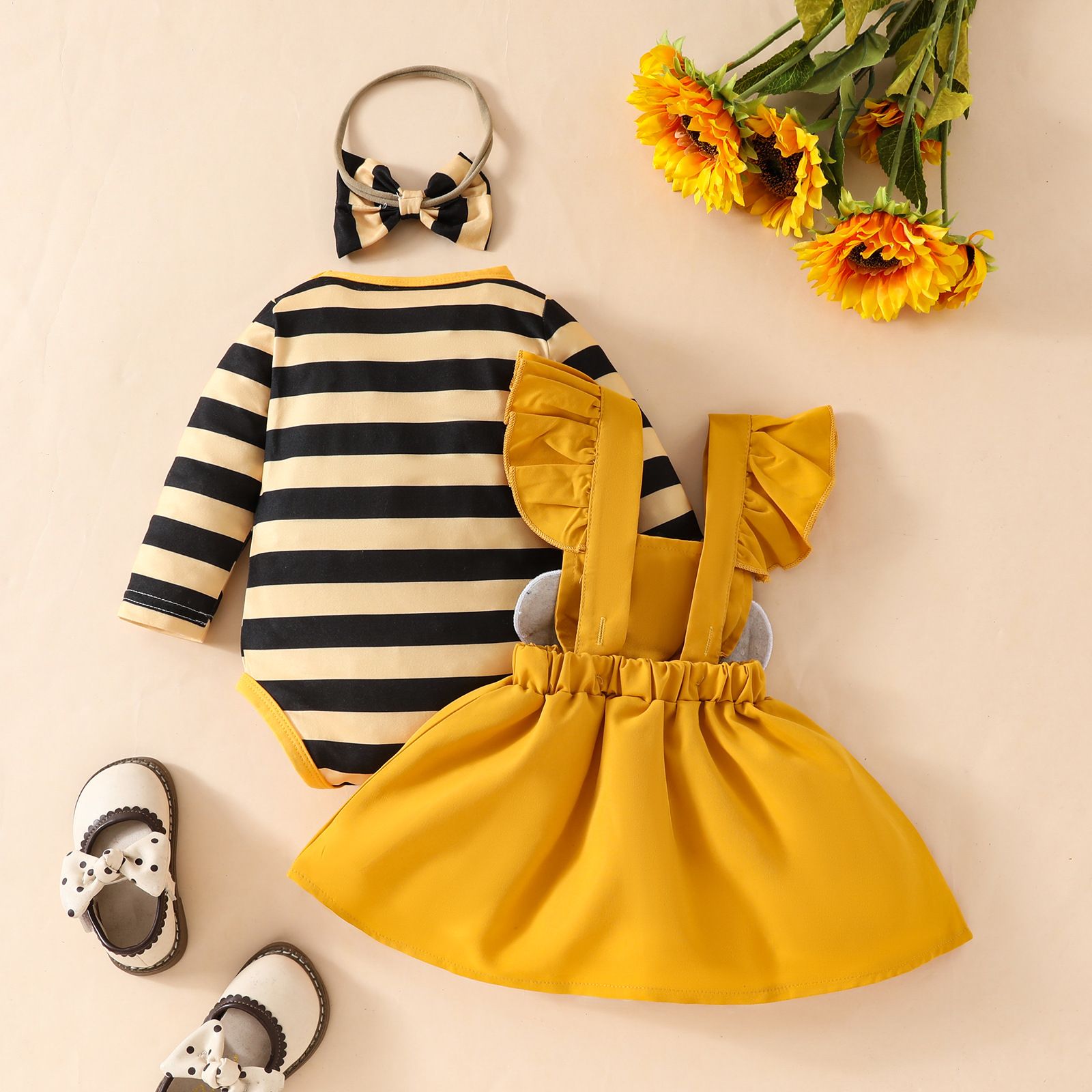 Autumn Cute Girl's Bee Dress Long-Sleeve Set, Striped Long-Sleeve Romper with Adorable Bee Suspender Skirt, Casual Outfit