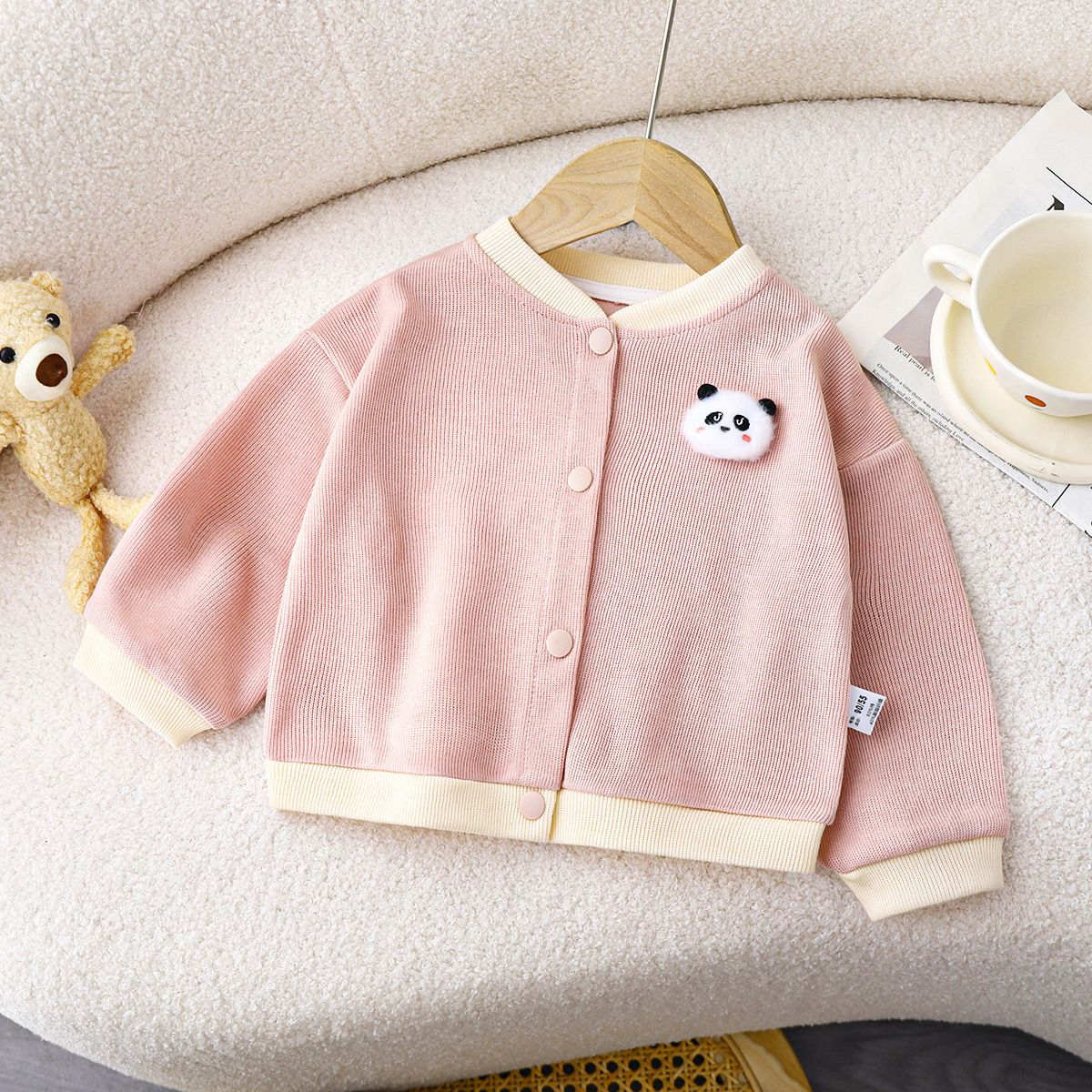 Autumn and Winter Girls' Jacket Cute Panda Design, Cozy and Casual Long-Sleeve Sweater for Daily Wear, Warm Children's Top