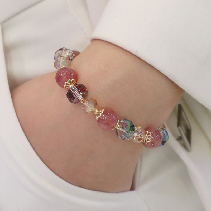 Colorful girl, light luxury, new glass imitation strawberry crystal bracelet, beaded bracelet, women's sen, fashion and simplic