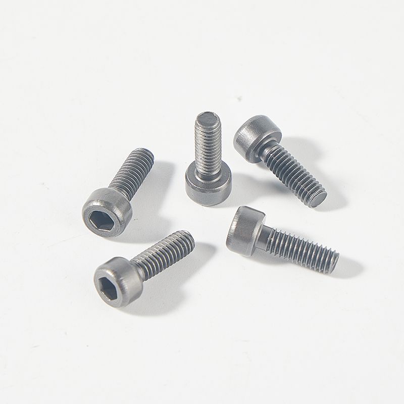 Socket cap head high strength machine screw