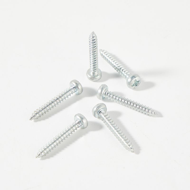 Zinc plated self tapping screw with AB tooths