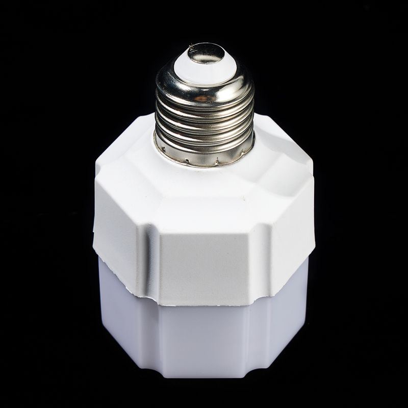 Newly Designed Led Detachable Emergency Light Bulb With Wide Voltage Dual Batteries