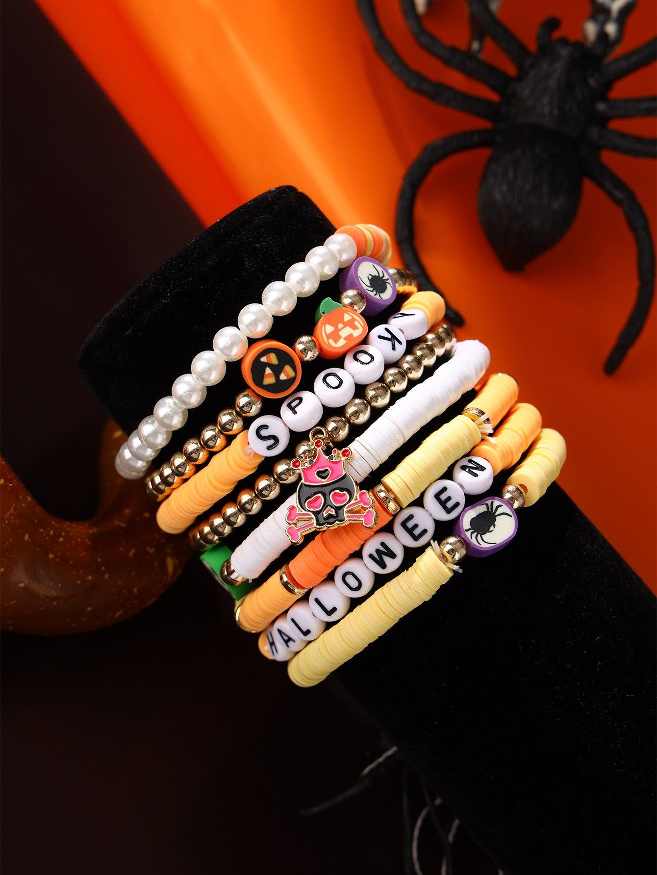 8 Pieces Halloween Soft Ceramic Zinc Alloy Pumpkin Alphabet Handmade Beaded Elastic Adjustable Fashion Bracelet Set