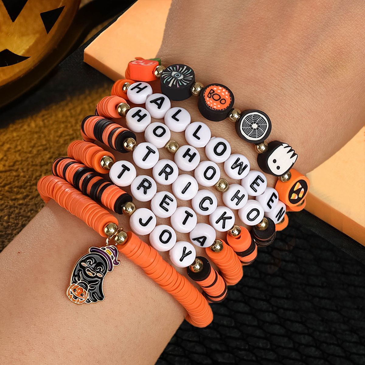 7 Pieces Halloween Soft Ceramic Zinc Alloy Ghost Pumpkin Alphabet Handmade Beaded Elastic Adjustable Fashion Bracelet Set