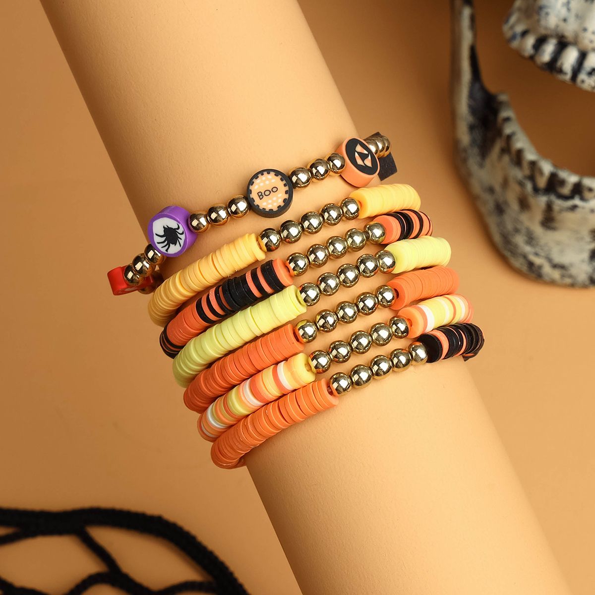 7 Pieces Halloween Soft Ceramic Zinc Alloy Pumpkin Eyes Handmade Beaded Elastic Adjustable Fashion Bracelet Set