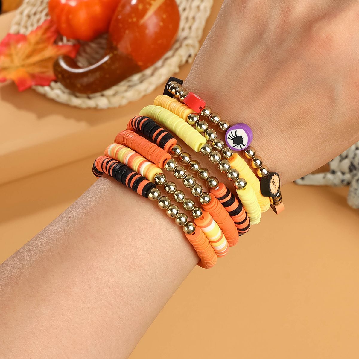 7 Pieces Halloween Soft Ceramic Zinc Alloy Pumpkin Eyes Handmade Beaded Elastic Adjustable Fashion Bracelet Set