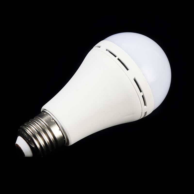 Smart Energy Saving Lamp Camping Tent 5w 7w 9w 12w Rechargeable Emergency Led Bulb For Home