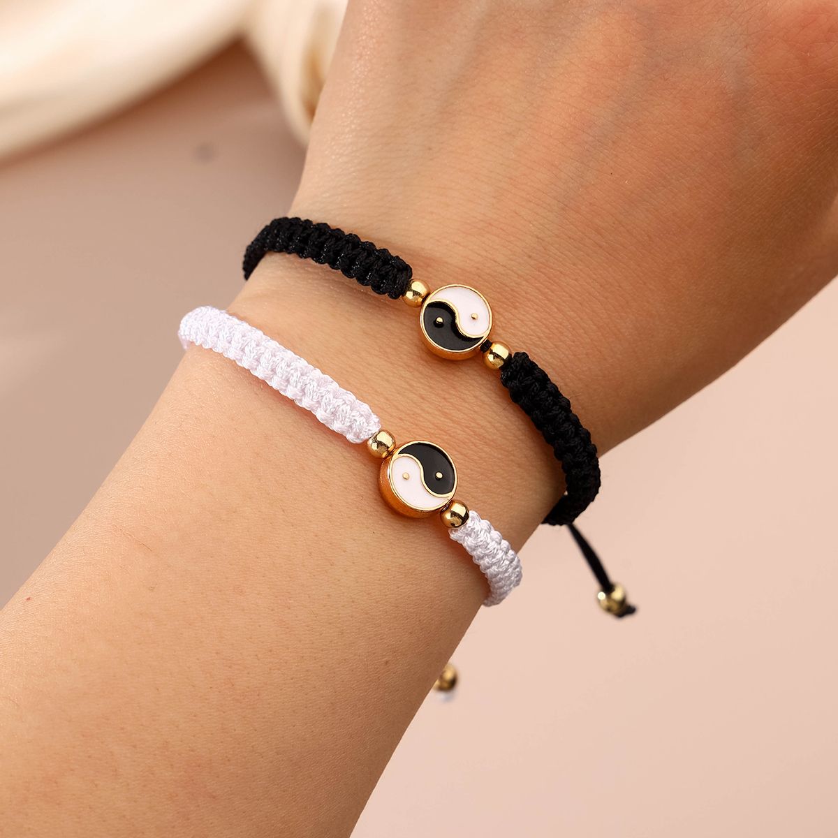 2 pieces woven rope zinc alloy Tai Chi black and white couple hand woven adjustable fashionable bracelet set