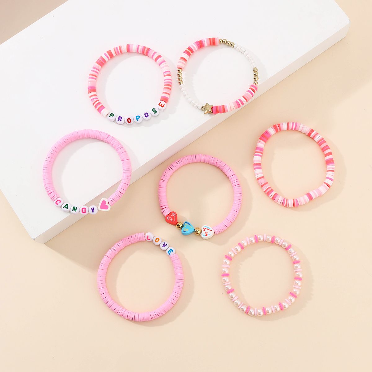 7 Pieces Valentine's Day Soft Ceramic Zinc Alloy Heart Alphabet Handmade Beaded Elastic Adjustable Fashion Bracelet Set