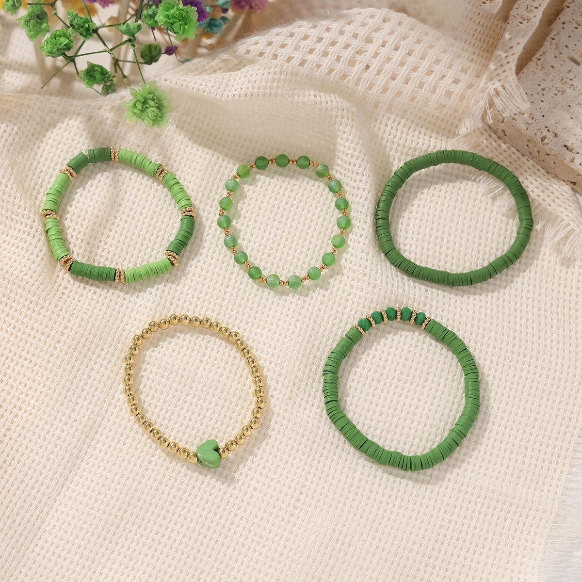 5 Pieces Valentine's Day Soft Ceramic Zinc Alloy Green Heart Handmade Beaded Elastic Adjustable Fashion Bracelet Set