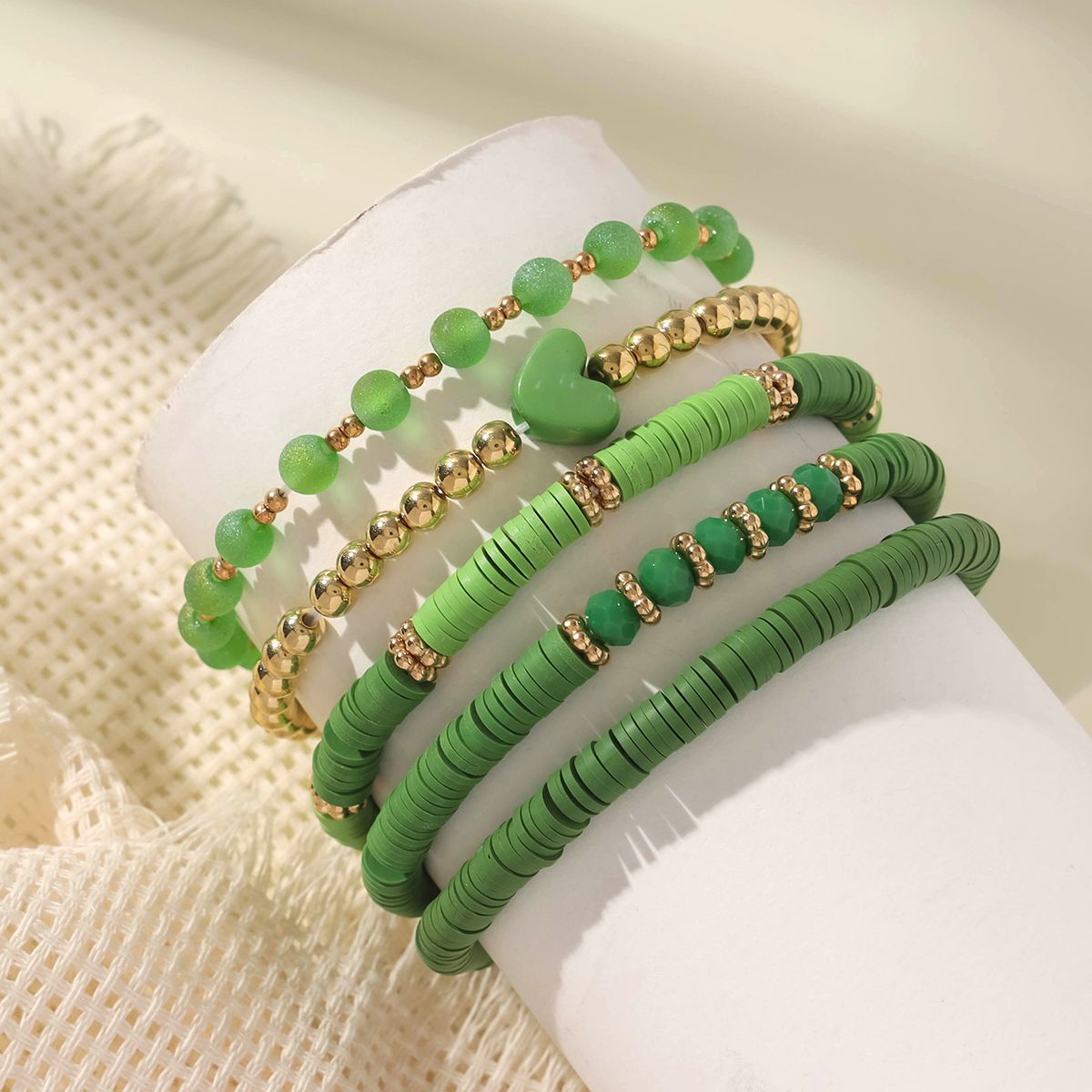 5 Pieces Valentine's Day Soft Ceramic Zinc Alloy Green Heart Handmade Beaded Elastic Adjustable Fashion Bracelet Set