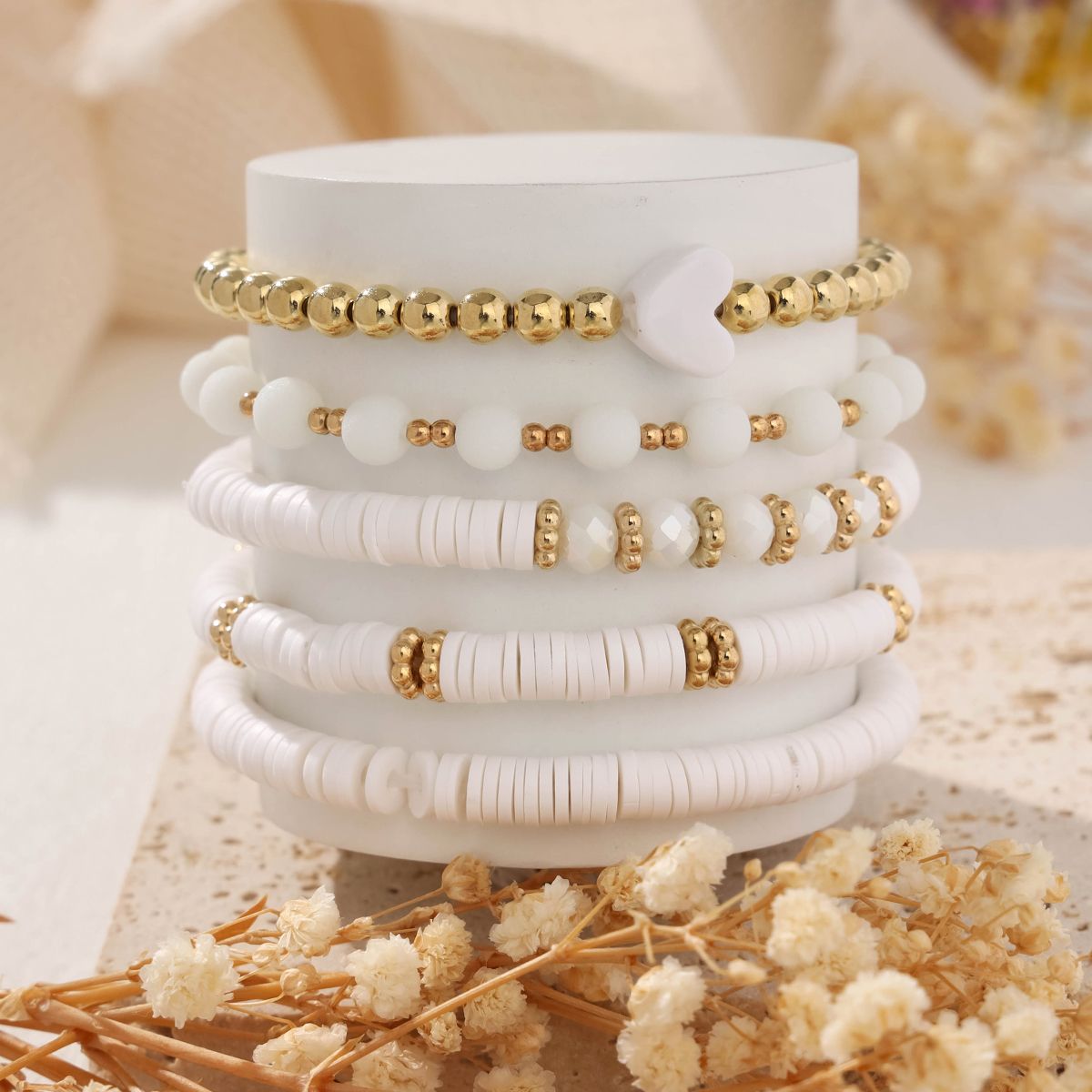 5 pieces Valentine's Day soft ceramic zinc alloy white heart handmade beads elastic adjustable fashion simple bracelet set