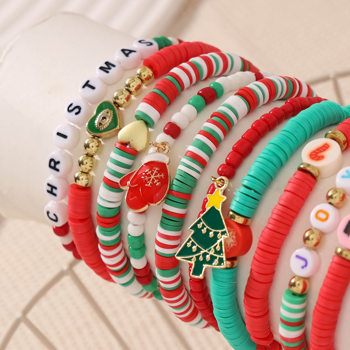 14 Pieces Christmas Soft Ceramic Zinc Alloy Gloves Christmas Tree Handmade Beaded Elastic Adjustable Fashion Bracelet Set