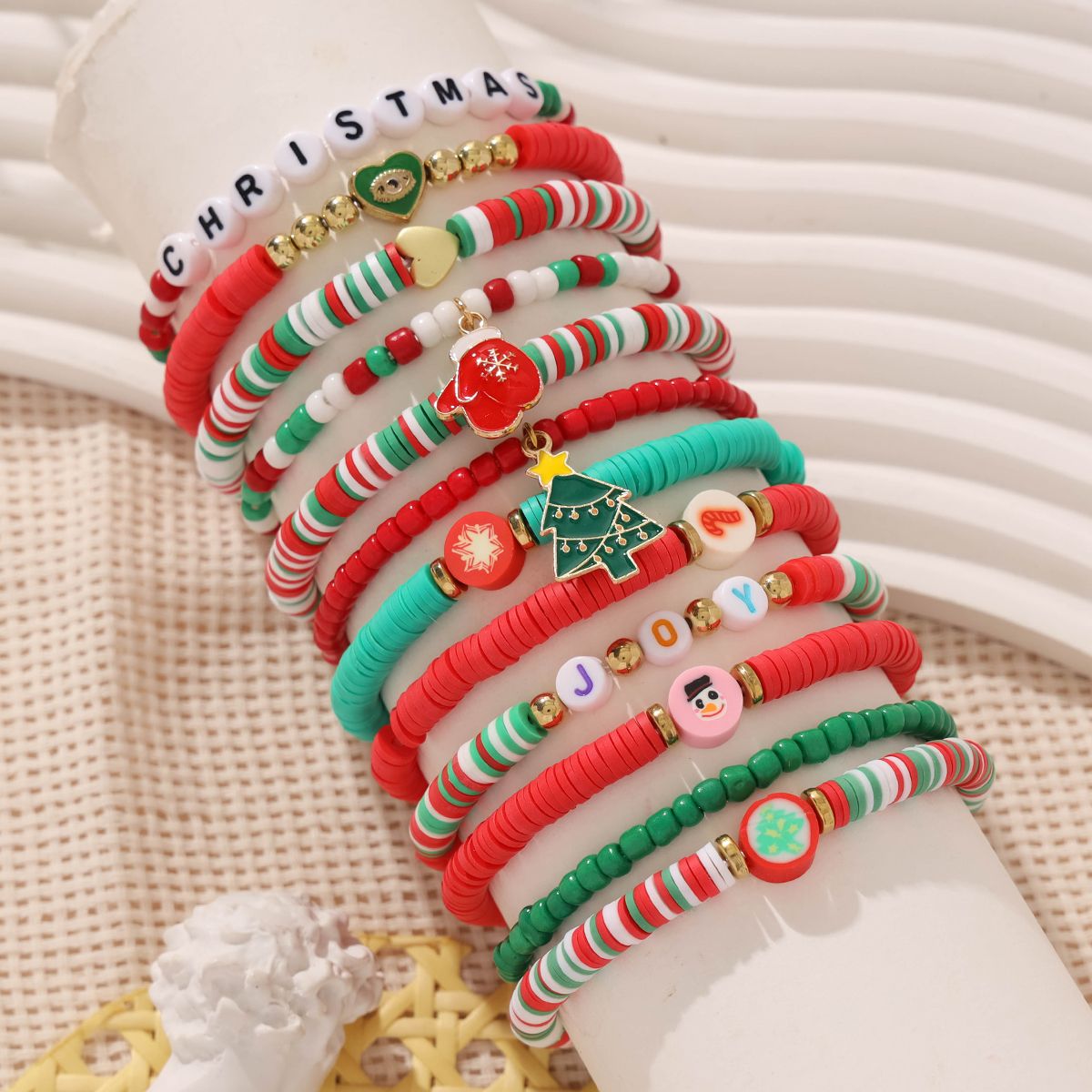 14 Pieces Christmas Soft Ceramic Zinc Alloy Gloves Christmas Tree Handmade Beaded Elastic Adjustable Fashion Bracelet Set