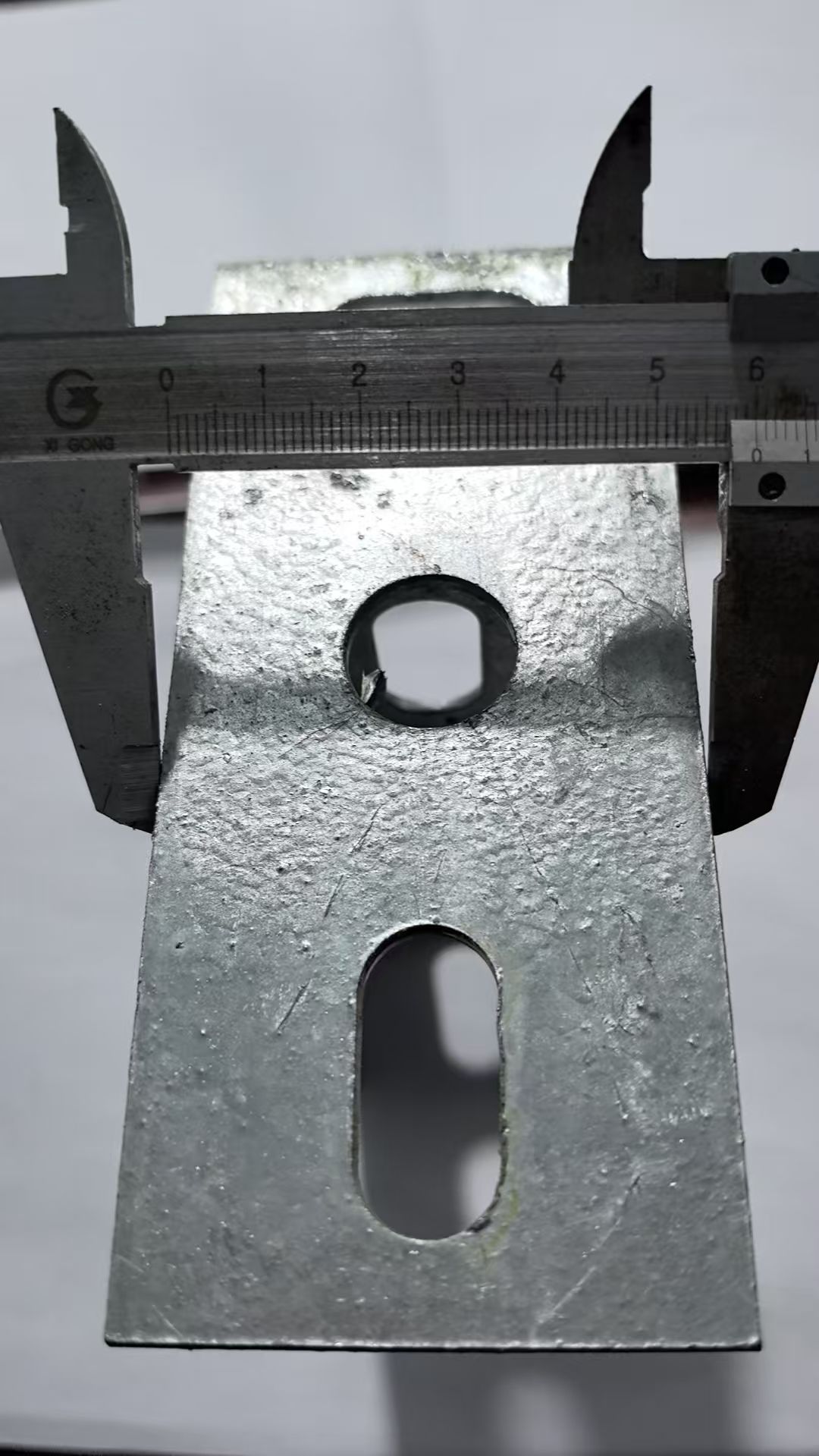 Hot-dip galvanized base