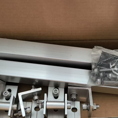 Aluminum alloy adjustable adjustable bracket