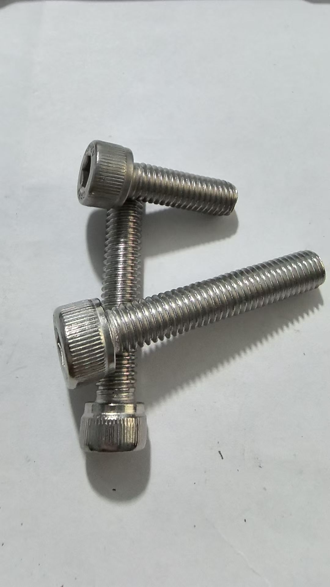 DIN912 Stainless Steel Bolts And Nuts 304 Allen Bolt Screws Hexagon Socket Head Cap Screws Factory Screw