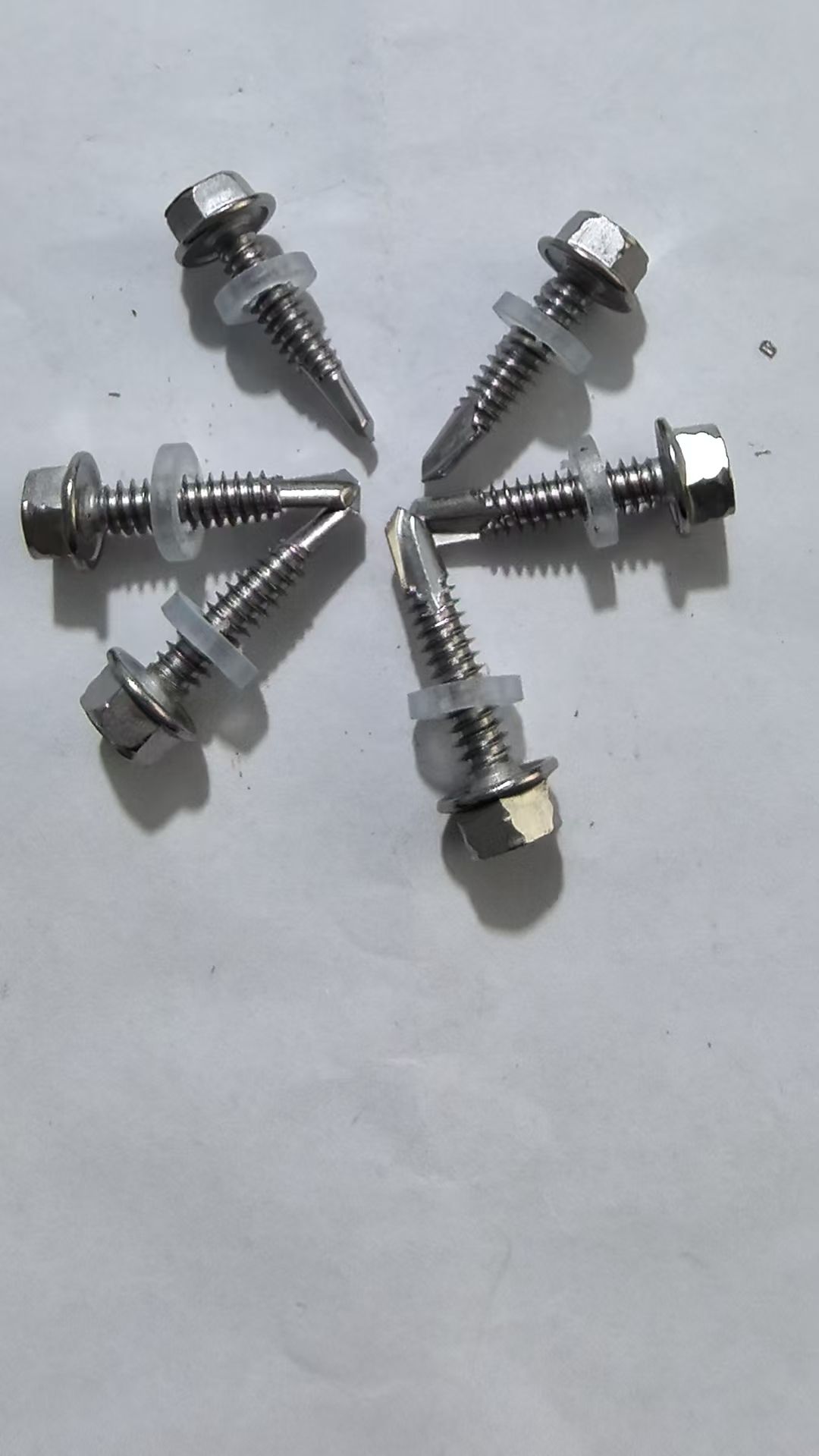 410 stainless steel outer hexagonal self-tapping drill tail wire self-drilling dovetail steel tile drill tail screw