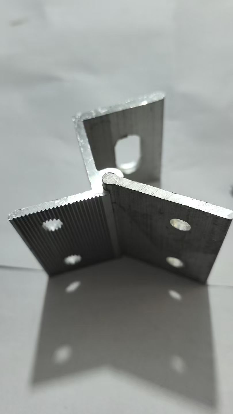 Wholesale Adjustable Aluminum MID Solar End Clamp for Solar Panel Rack system Photovoltaic universal fixture