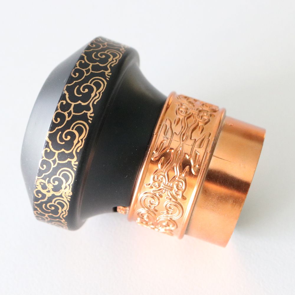 Hot Sale Engraving Logo Luxury Metal Crown Cap Zinc Alloy Bottle Cap For Wine Glass Perfume Bottle