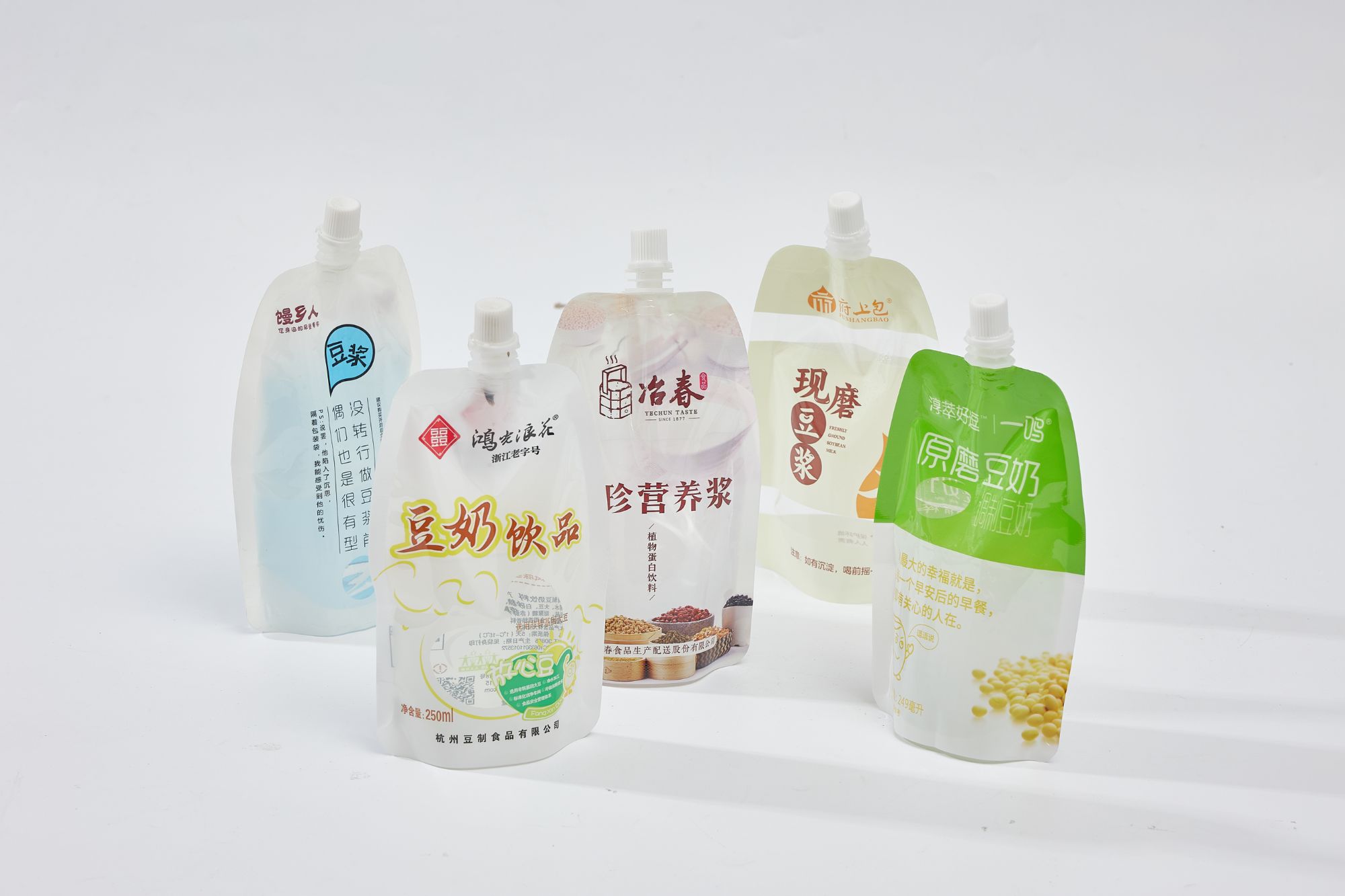 Disposable Transparent Suction Milk Tea Packing Soy Plastic Drink Stand-up Bag With Spout