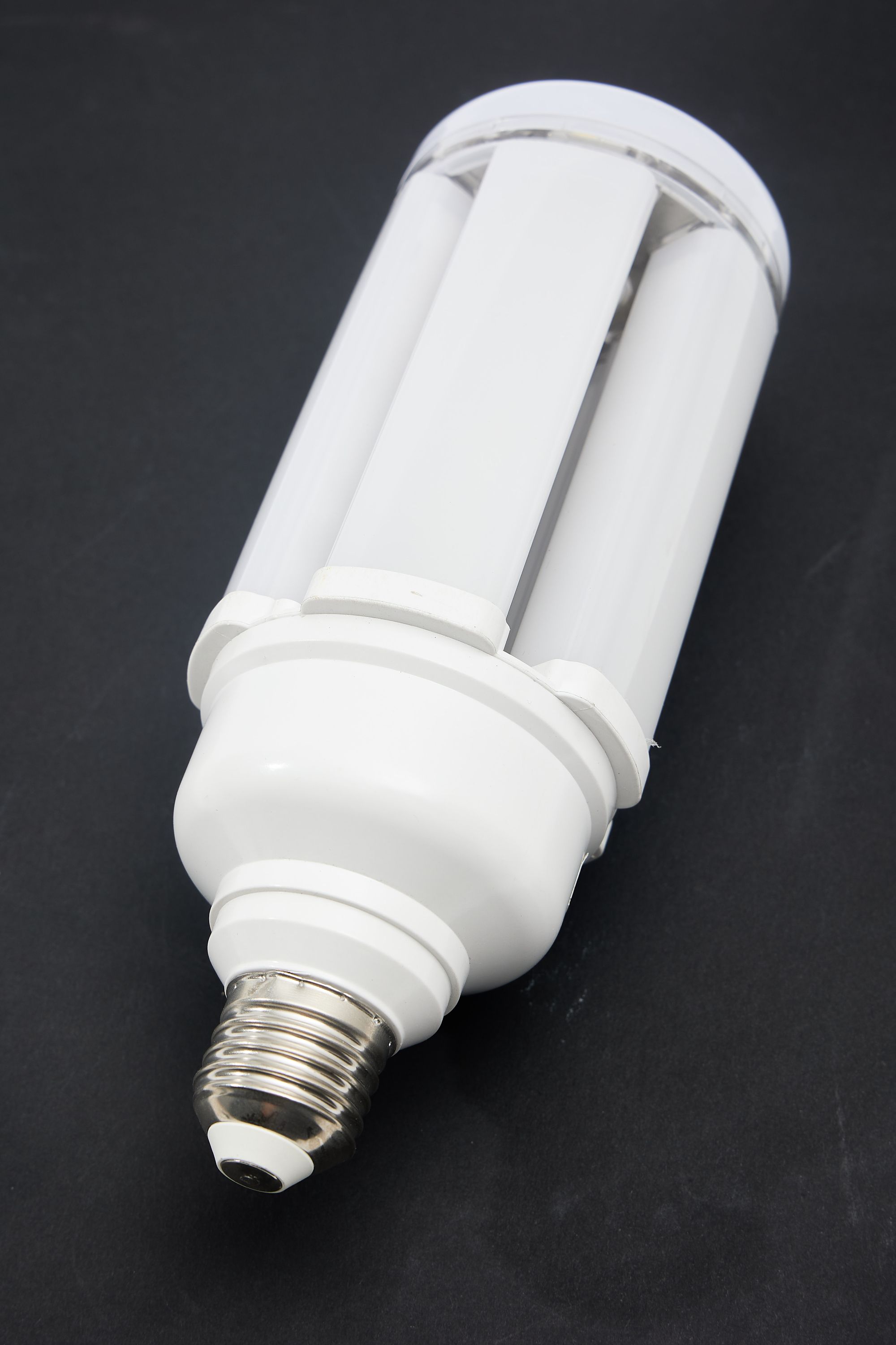 New arrival high power LED bulb 150W High Lumen Smart Led Light Bulb with 1 year warranty