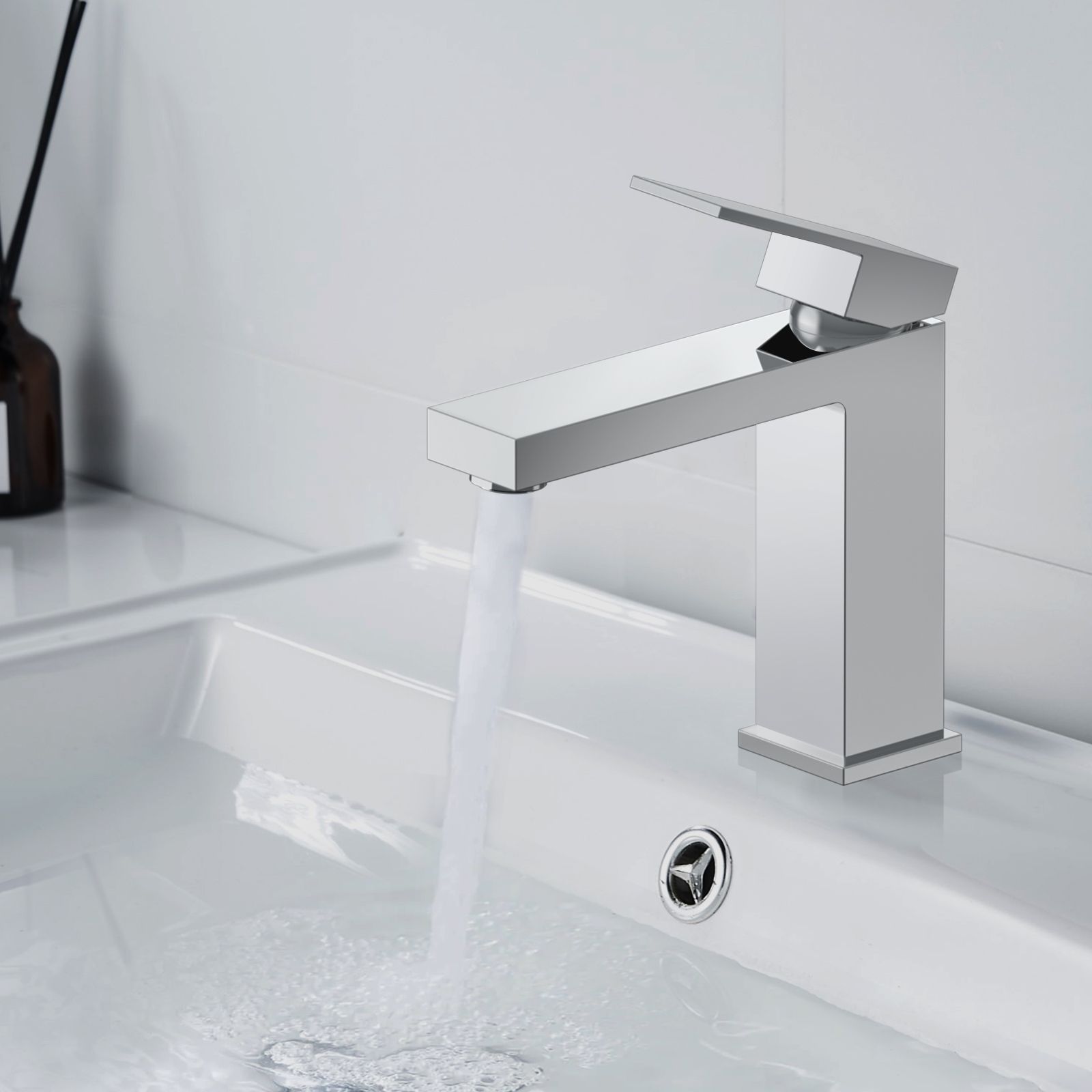 Square Single Hand Wash Basin Faucet Made Of Solid Brass Construction AB000000CH