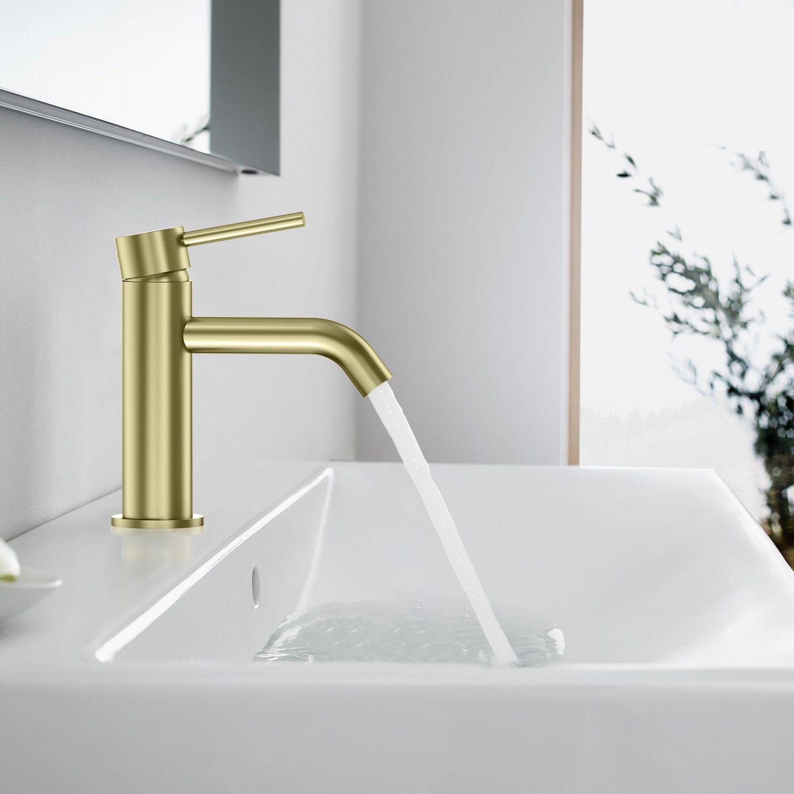 Circular Single Hand Wash Basin Faucet Made Of Solid Brass Construction AB000004BG