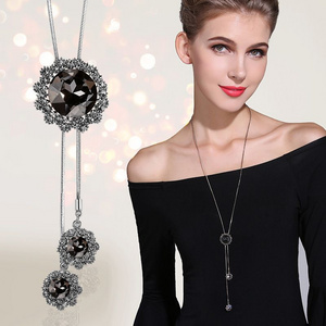 Korean style simple graceful diamond crystal snowflake long necklace women's all-match accessories tassel pendant sweater chain