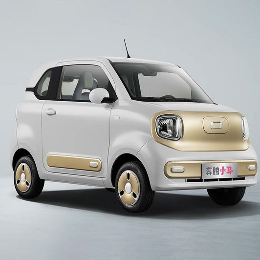 Besturn Xiaoma New Energy Vehicles 3-Door 4-Seat Mini Car 222km Used Auto Car for Adults