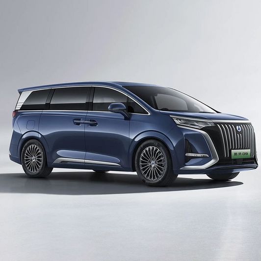 Byd Tengshi D09 EV Hybrid 4WD 7 Seats New Energy Vehicle 600km Max Speed 180km/H Byd Electric MPV Car Used Car for Adults