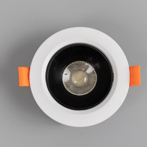 The waterproof and dustproof downlight is suitable for bathroom dry areas, providing safe daily lighting