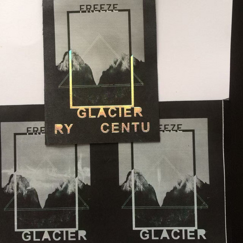 Gradient effect printed fashion labels