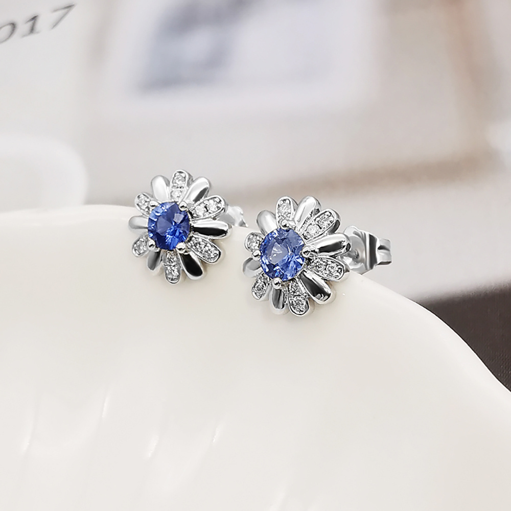 Fashion Design Luxury Fine Jewelry 14K Real Gold Blue Sapphire Diamond Stud Earrings for Women