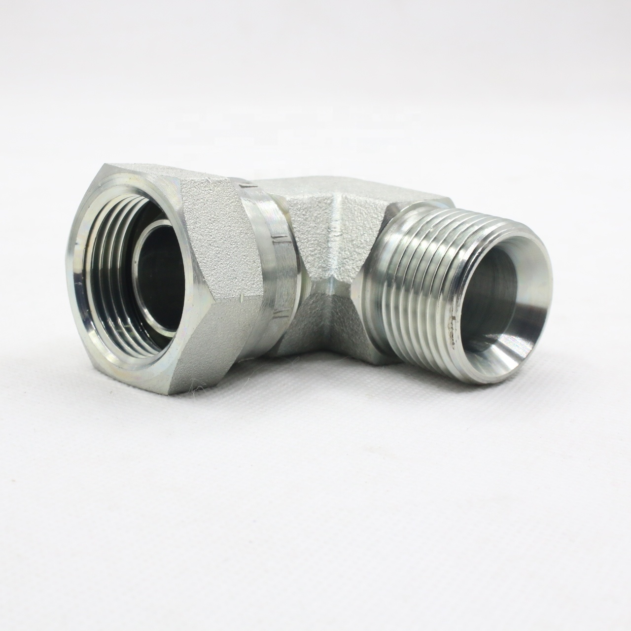 High Quality Steel Carbon BSP Female to BSP Male 90 Degrees Hydraulic  Adapter