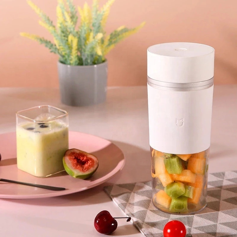 Xiaomi Portable Juicer Cup 300ML Mini Juice Blender Fruit Food Processor Electric Kitchen Mixer Quick Juicing