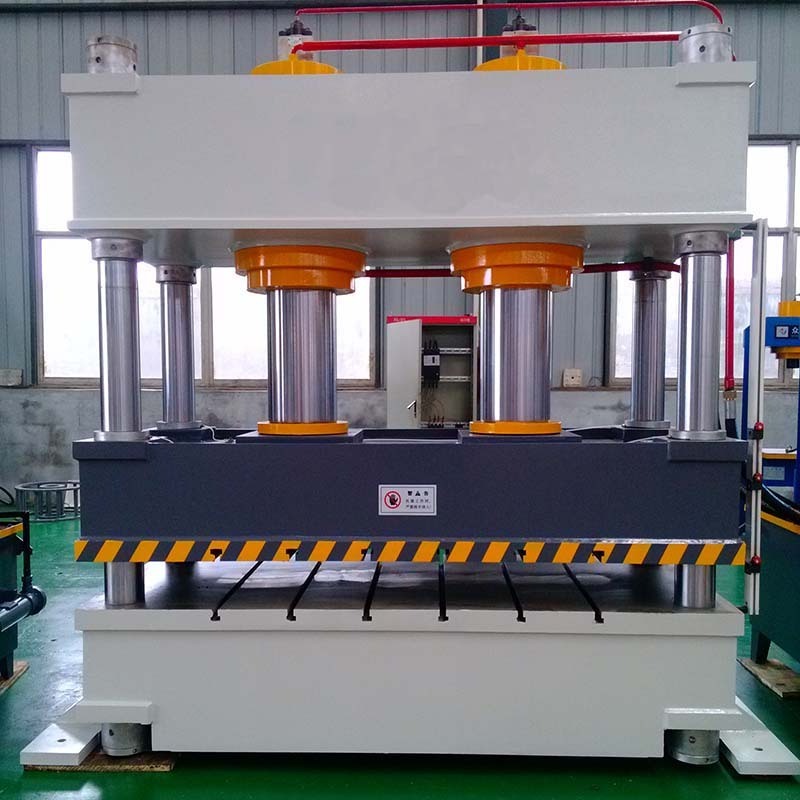 300 ton 4 post Hydraulic deep drawing press 3d wall panel machines