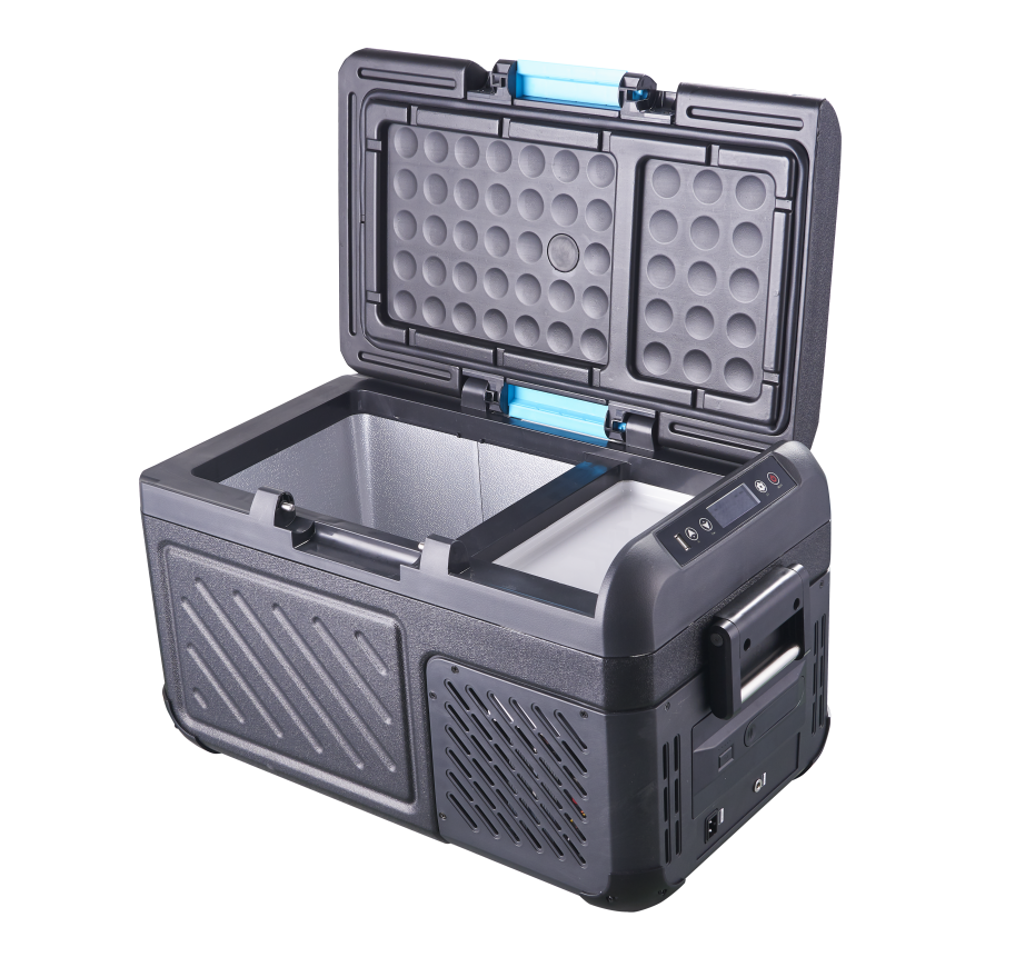 Hot sale 12/24V solar car fridge portable and mobile fridge for car with battery and camping