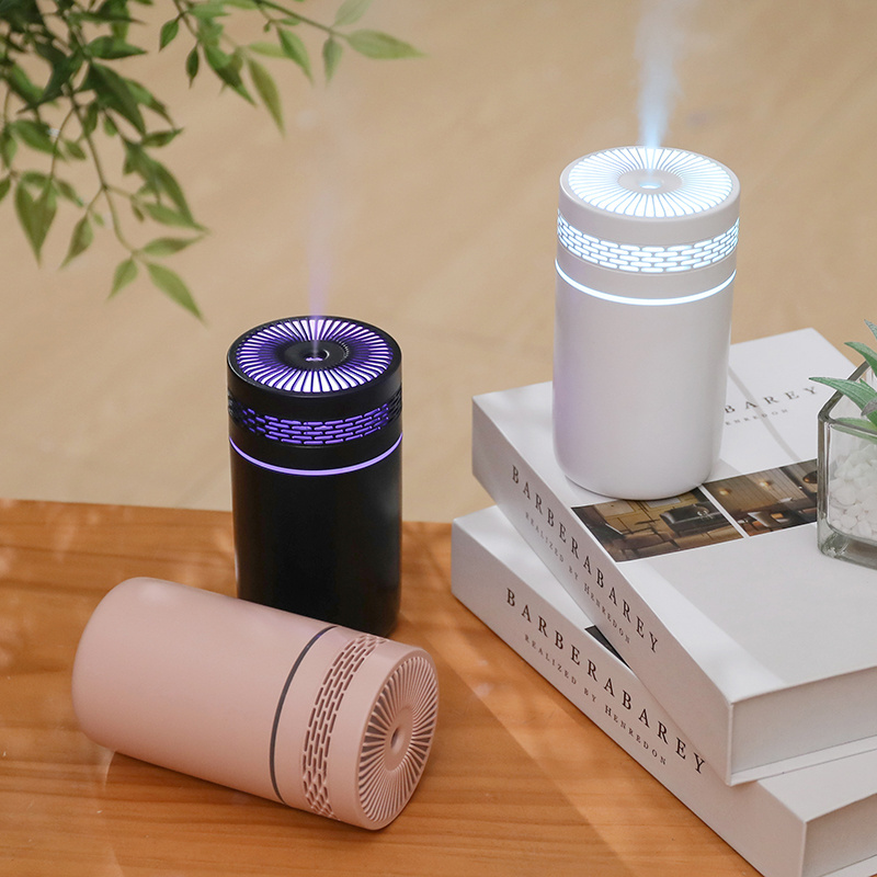 Hot Sell Portable Usb  Hotel Essential Aroma Oil Diffuser Spray Mist Colorful Cool  Mini Usb Car Humidifier