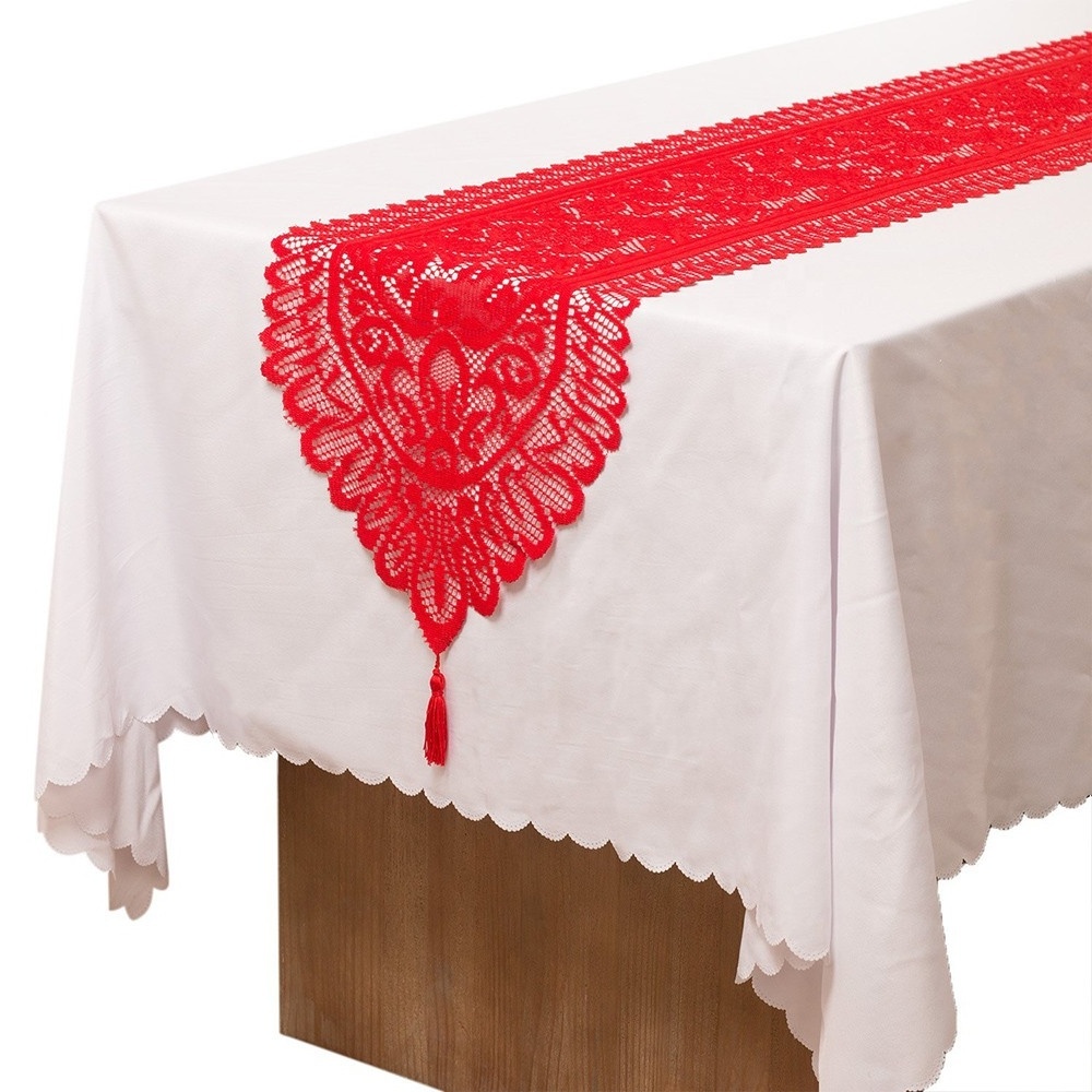 Merry Christmas Red Solid Color Polyester Lace Nordic Dinner Parties and Scary Movie Nights christmas tablecloths and runners