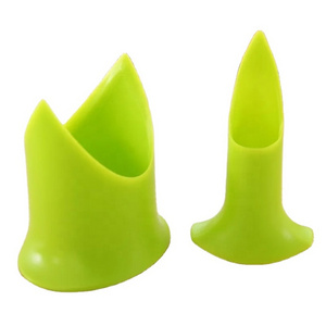 2Pcs / set Creative Pepper Corer Slicer Pepper Seeded Remover Device Tomato Coring Device Fruit Vegetable Cutter Random Color