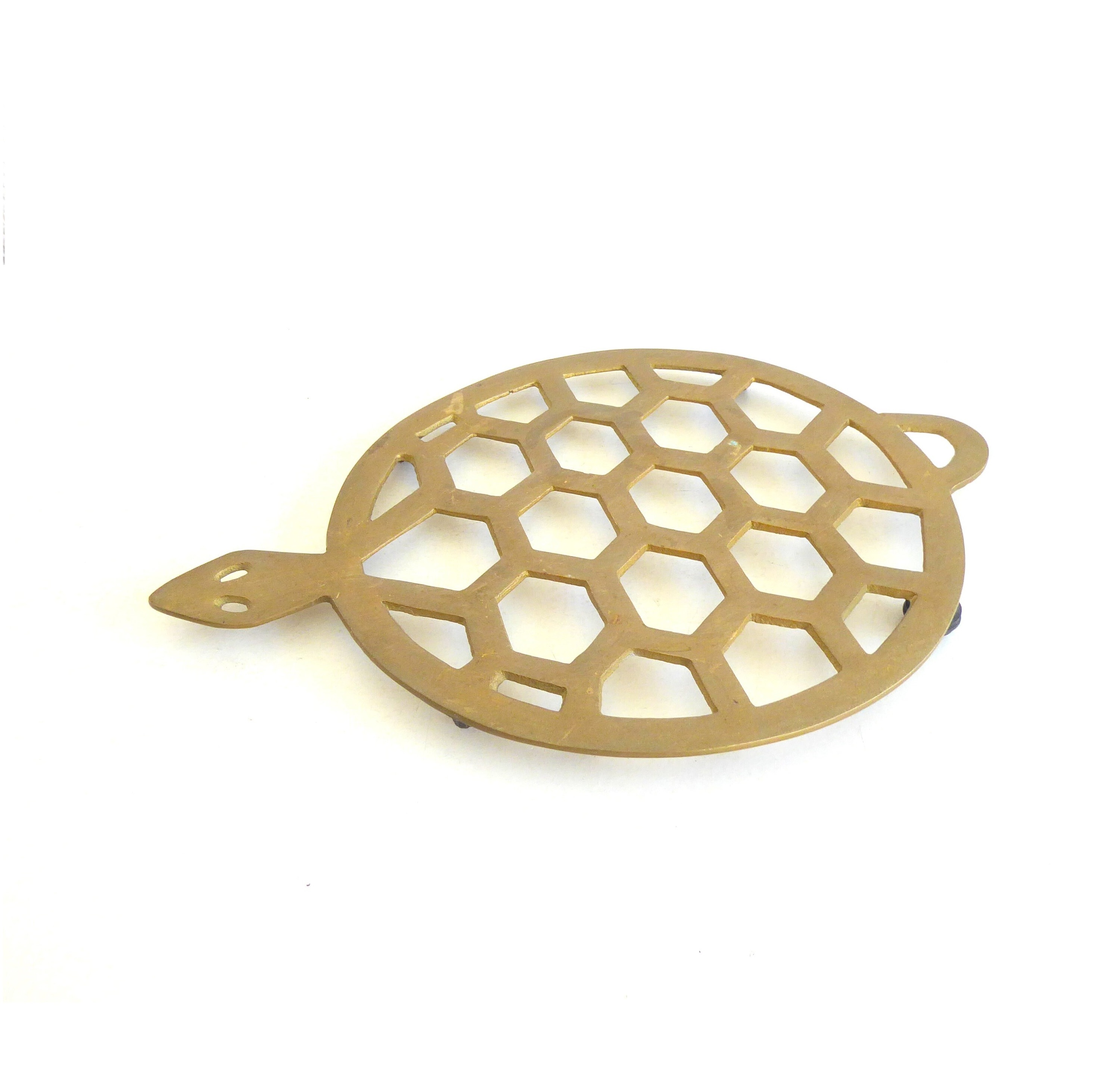 Brass Leaves Design Trivet for Table Top Decoration Use Mats And Pads With Premium Quality Trivet