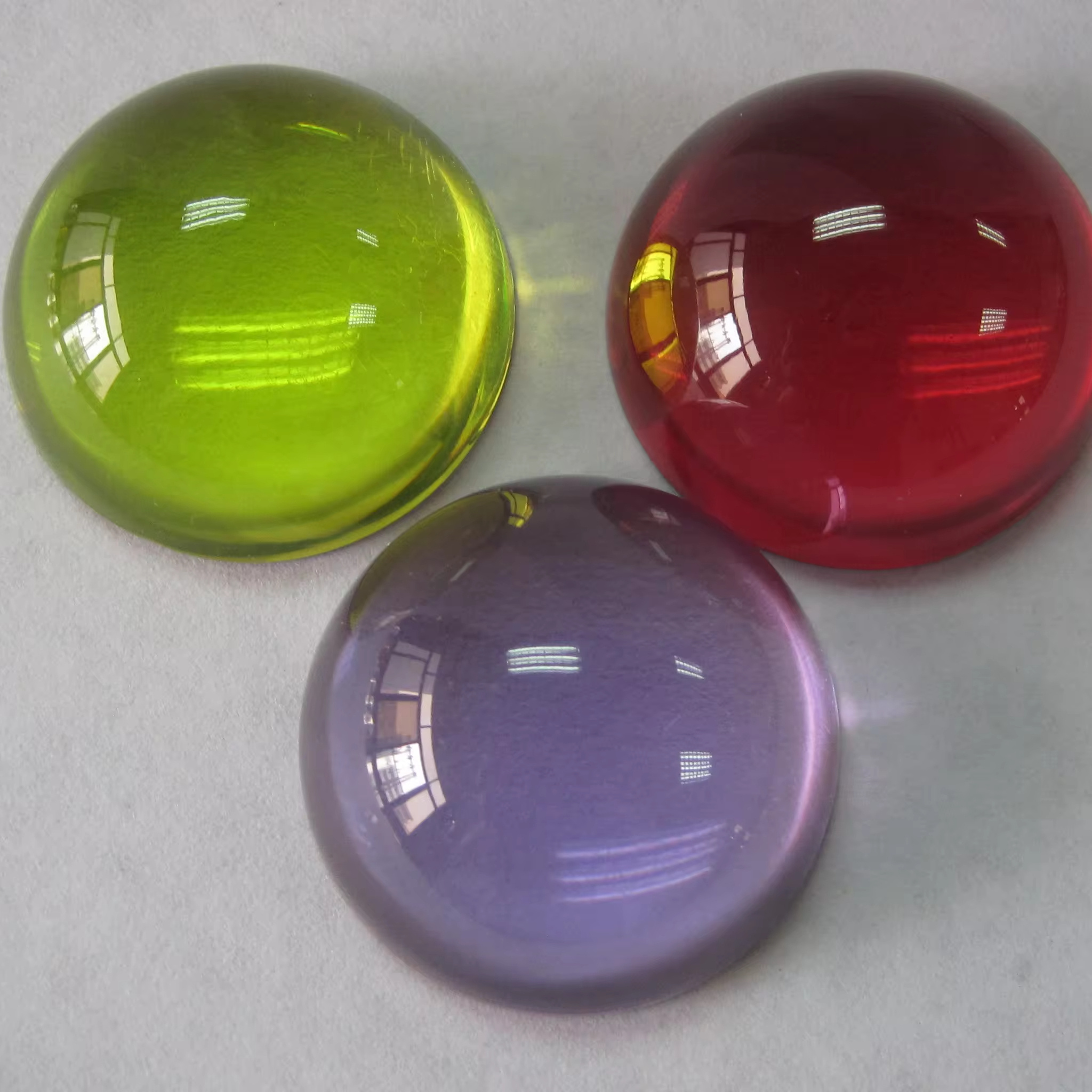 Bespoke Made Acrylic Colorful Half Ball Plastic Resin Ornament for Party Christmas Wedding High Polished Solid Spheres