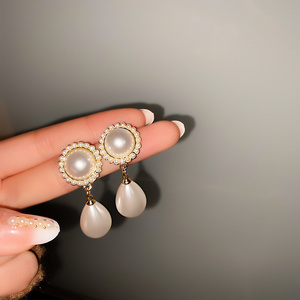 HOVANCI3 2021 Korean New Arrival Geometric Wedding Wear Pearl Waterball Handmade Drop Earrings