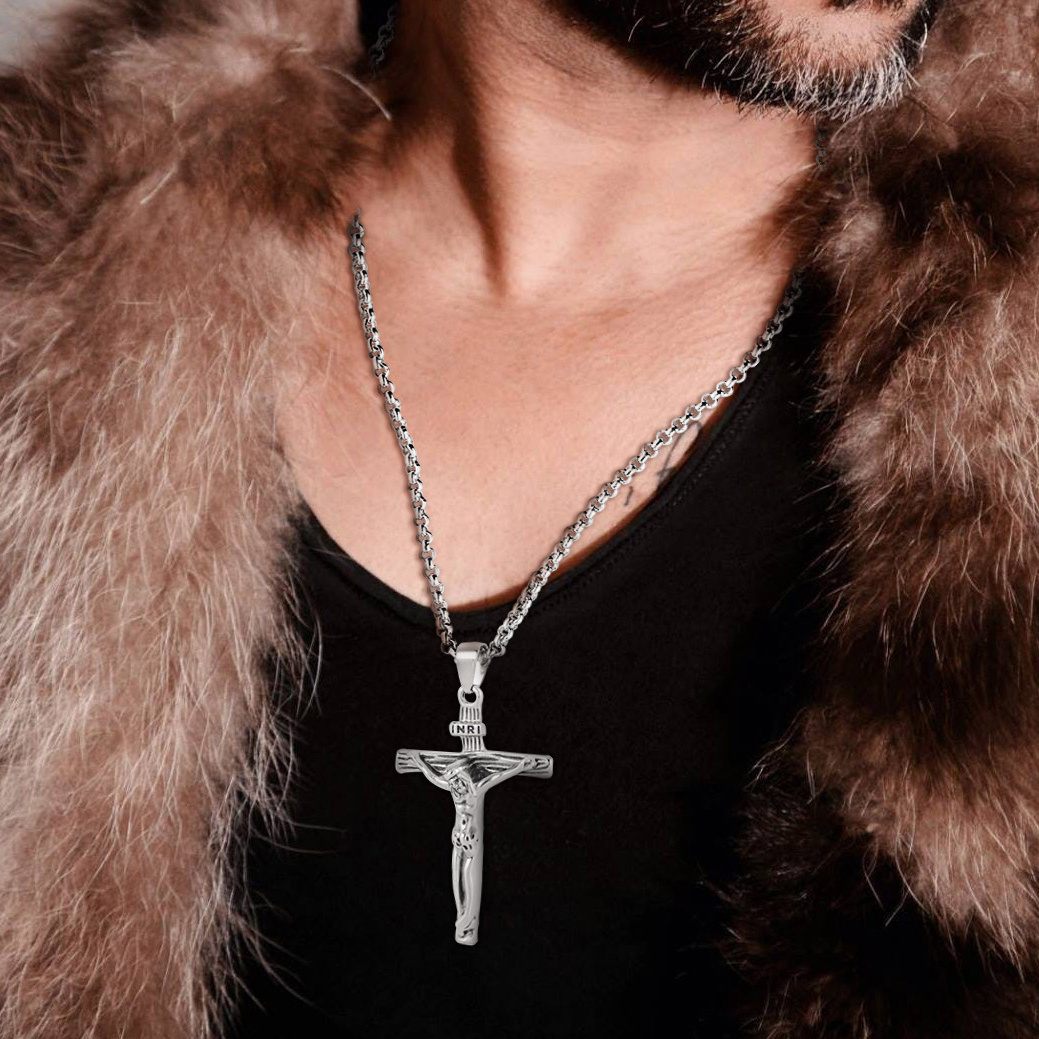 HOVANCI Fashion Jewelry Pendent Necklaces For Men Easter Crucifix Jesus Christ Cross Pendant Necklace For Men Women