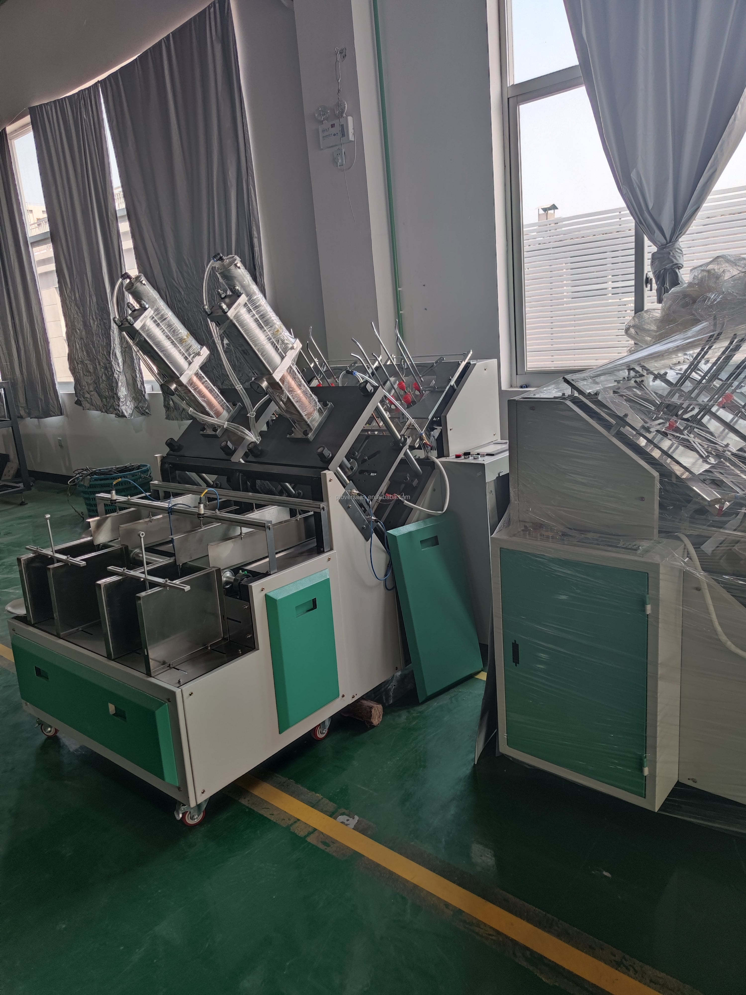 Automatic Low Cost Paper bowl Machine cake plate Making Machine Paper Plate Machine