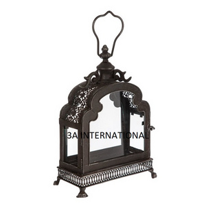 Best Seller Designer Metal Lanterns For Dinner Table Decoration Customized Size Candle Lights Hurricane Candle Lantern