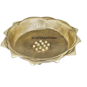 Flower Design Golden Powder Coated Serving Bowl Gold Plated Customized Serving Bowl Fruit Vegetable Snacks Punch Bowl