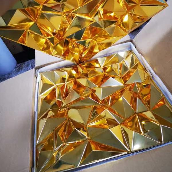 Fireproof Shining Gold Diamond Design PVC 3d Wall Panel For Interior