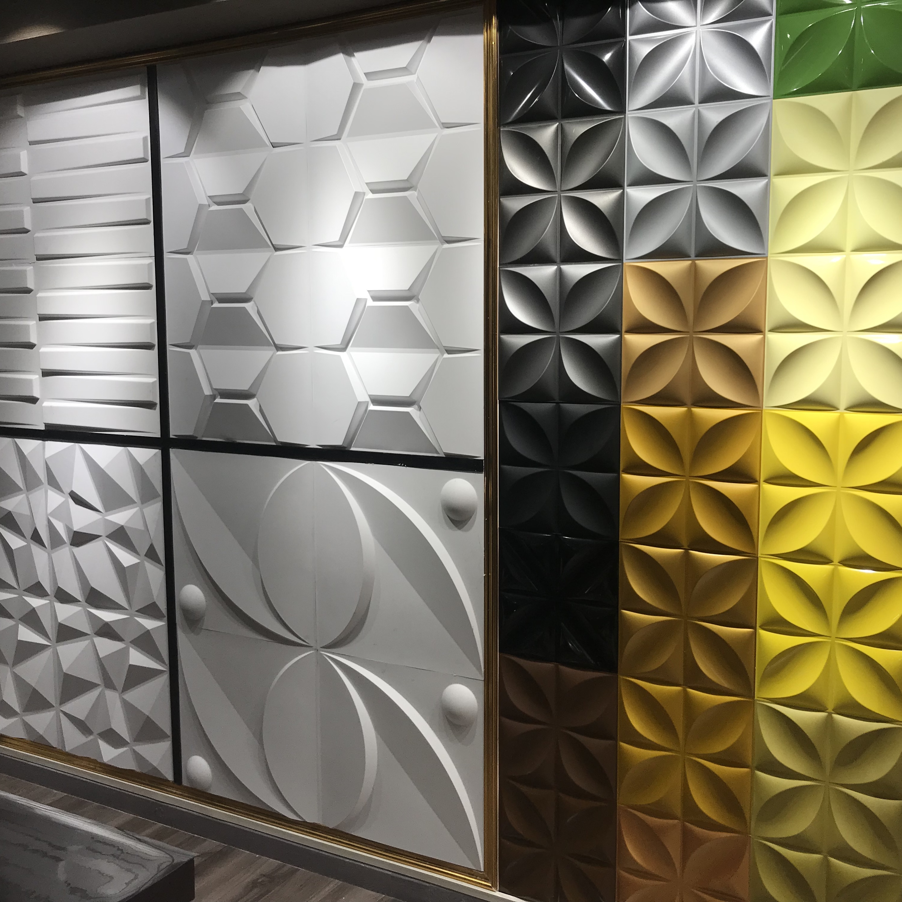 Design Peel and Stick 3d pvc wall panels and pvc Wallpaper for home decoration